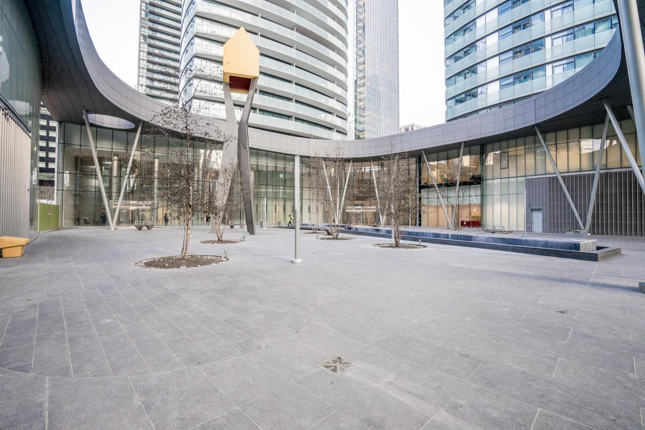 Aaira Suites Toronto Exterior foto